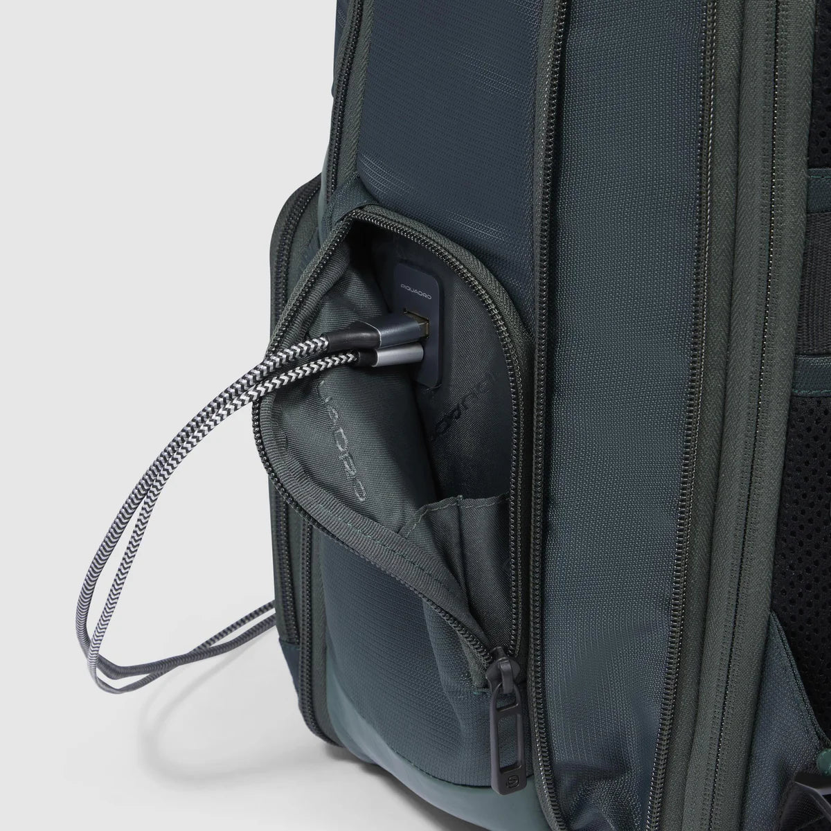 PIQUADRO - Zaino Uomo Fast Check Con Porta Computer 15,6" Nero