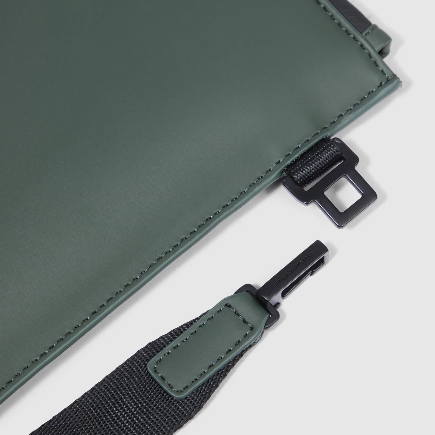 PIQUADRO - Pochette Resistente All'acqua Verde