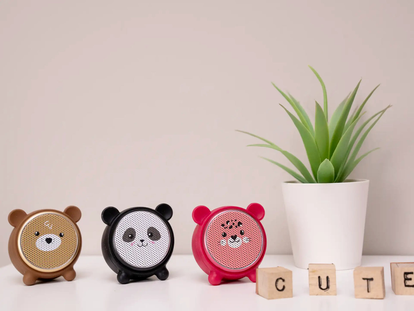COLOURBOOK CASSA SPEAKER - Cute Beat